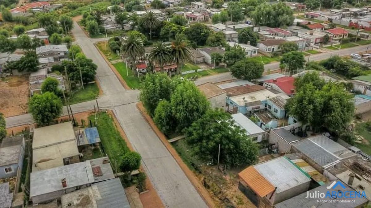 Casa ID.1041 -  Casa con Terreno en Barrio San Francisco, Las Piedras – Canelones, Uruguay 
