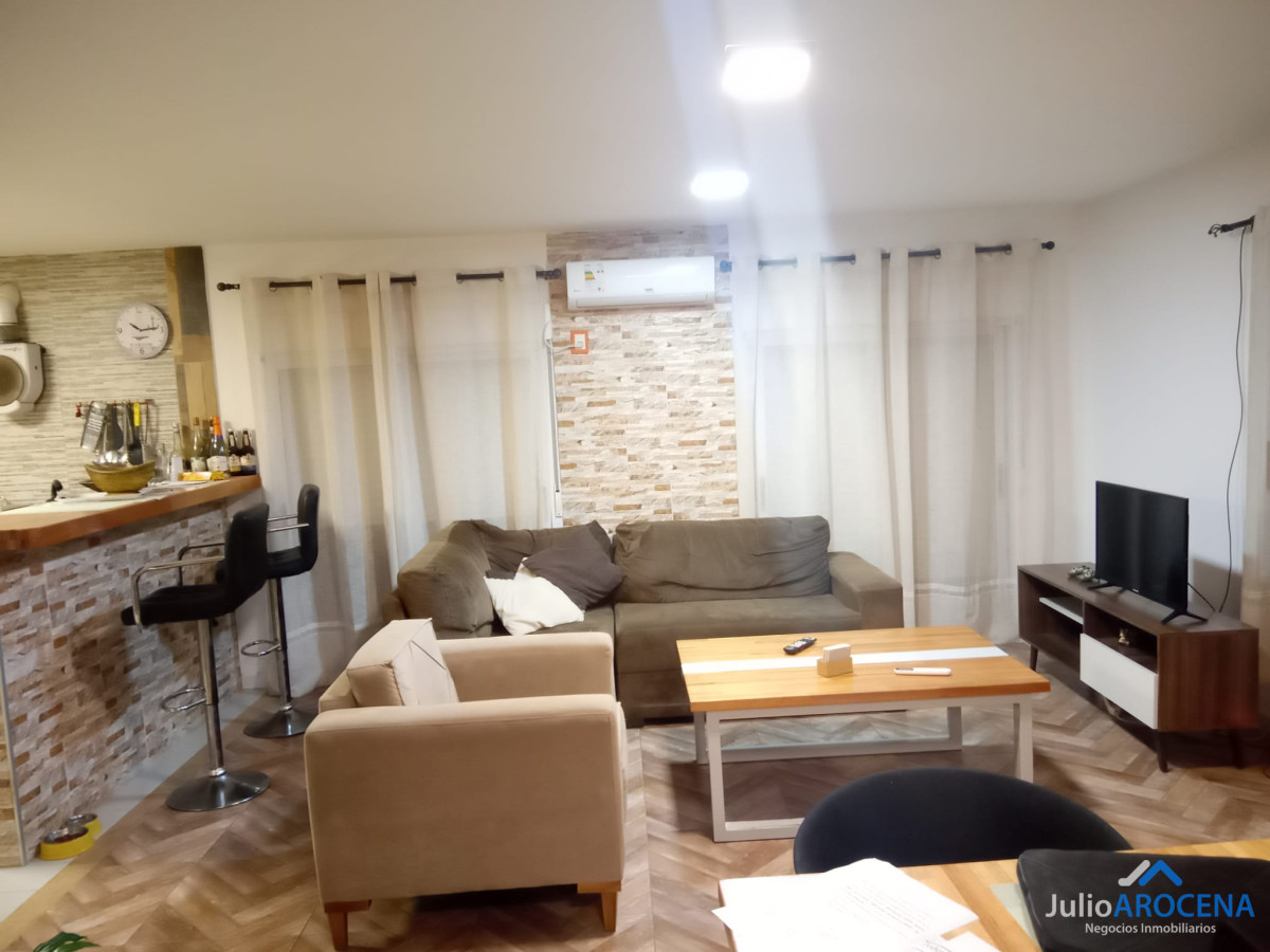 Casa ID.1273 - TREMENDA CASA DE 3 DORMITORIOS Y 2 BAÑOS