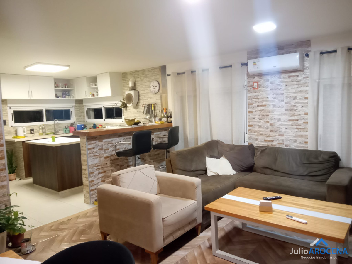 Casa ID.1273 - TREMENDA CASA DE 3 DORMITORIOS Y 2 BAÑOS