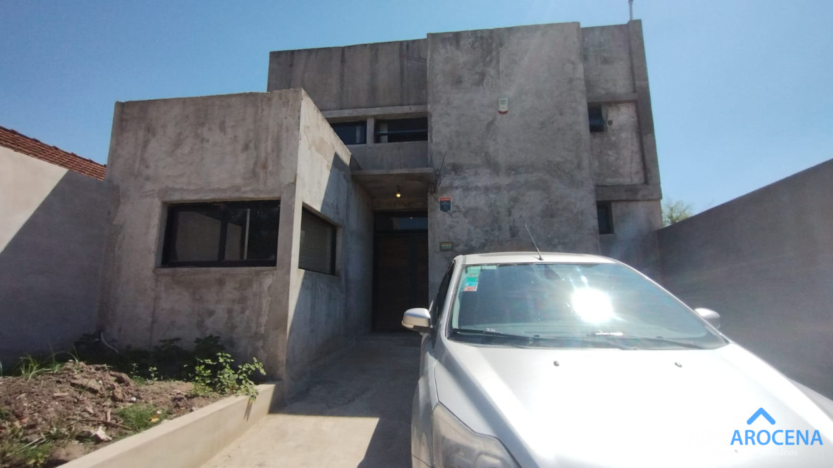 Casa ID.744 - En Venta Excelente Casa a Terminar en Argentina 