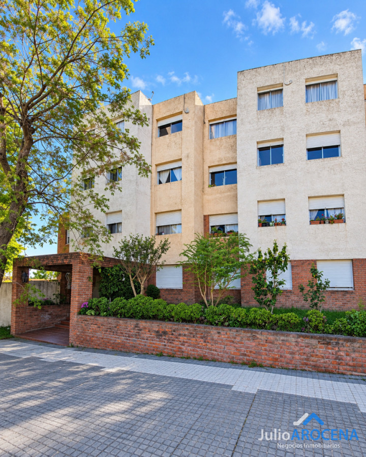 Casa ID.1003 - APARTAMENTO EN VENTA y ALQUILER