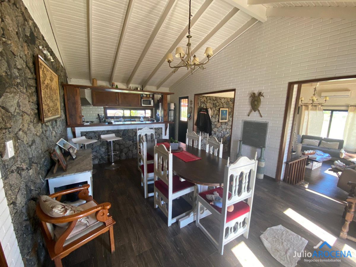 Casa ID.672 - Hermosa propiedad frente a Ruta 1