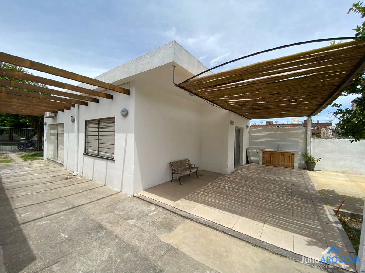 Casa ID.1228 - Hermosa casa en venta Barrio Cementerio Colonia del Sacramento