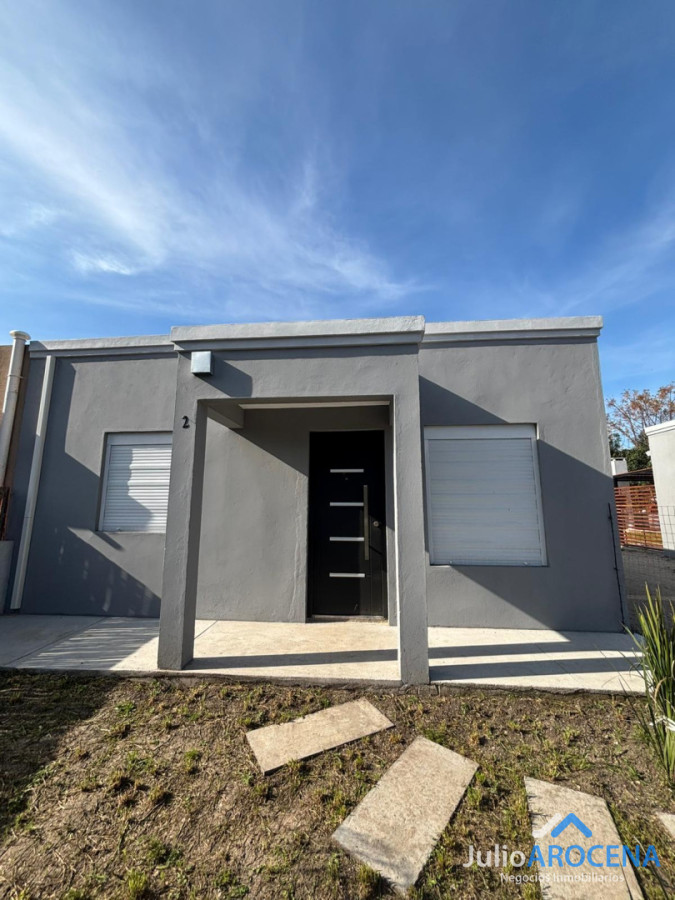 Casa ID.1374 - Hermoso complejo en el real de san carlos 