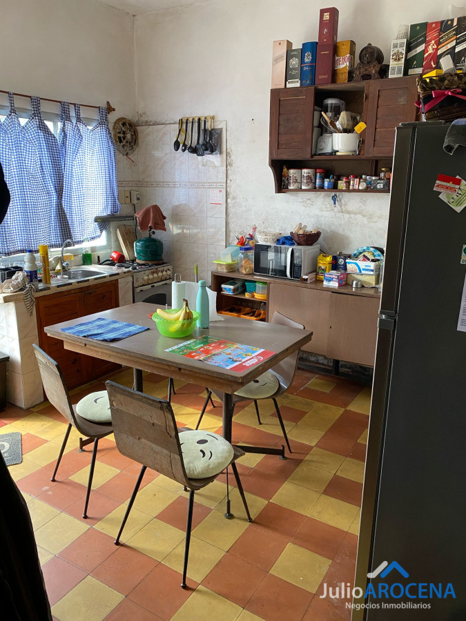 Casa ID.1218 - Casa En Venta, Calle Tacuarembó, Colonia Del Sacramento 