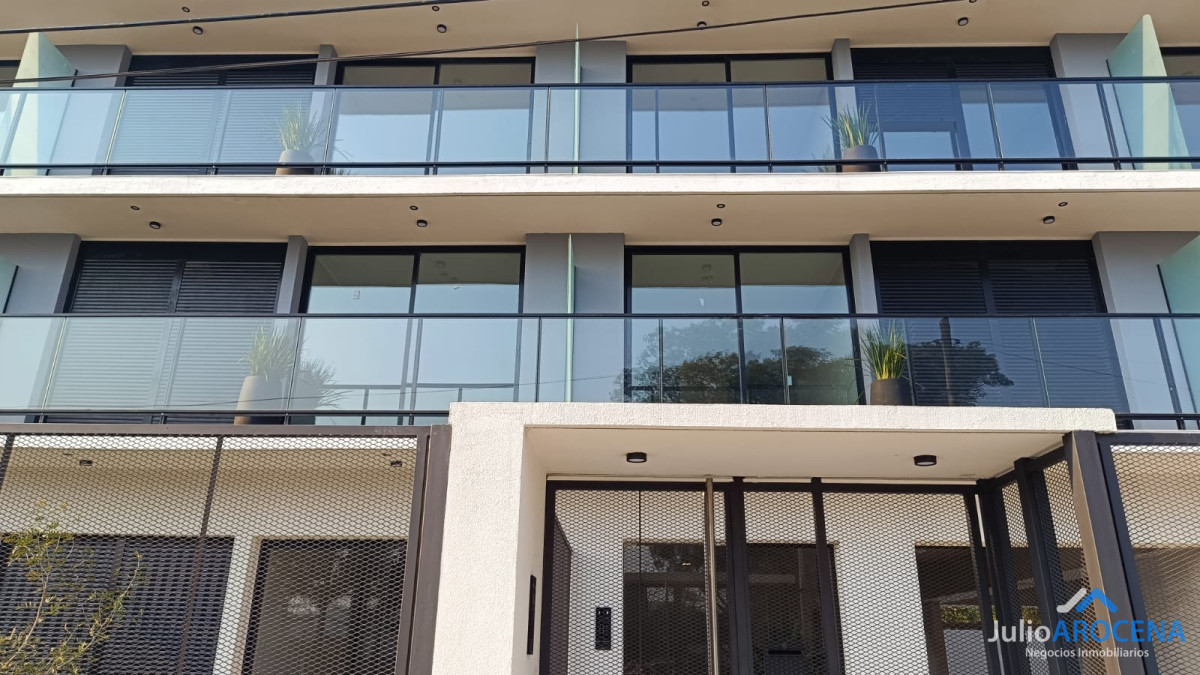 Casa ID.1087 -  ¡ATENCIÓN! VENTA DISPONIBLE - APARTAMENTO A 1 CUADRA DE LA COSTA 