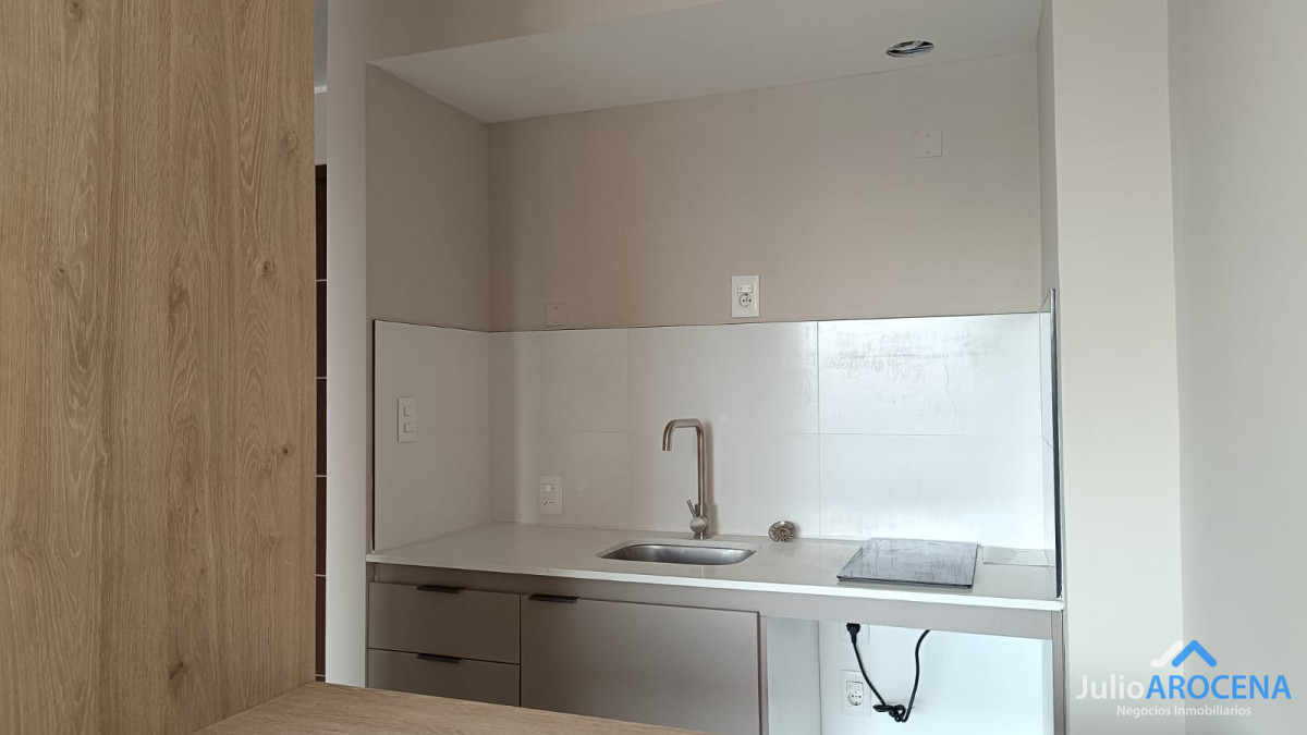 Casa ID.1087 -  ¡ATENCIÓN! VENTA DISPONIBLE - APARTAMENTO A 1 CUADRA DE LA COSTA 