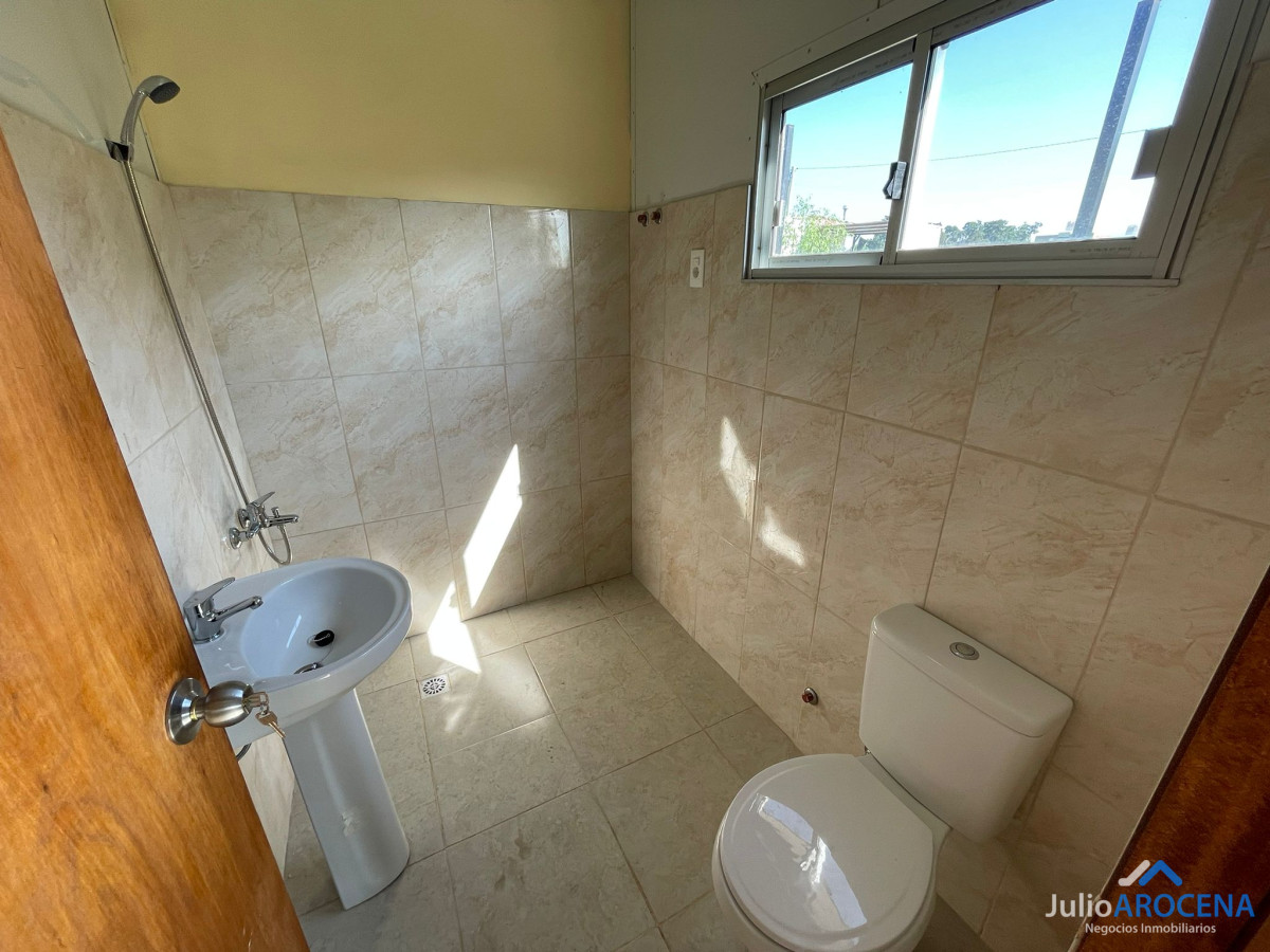 Casa ID.1122 -  Tres Unidades Gemelas en Venta en un Mismo Padrón en Colonia del Sacramento 