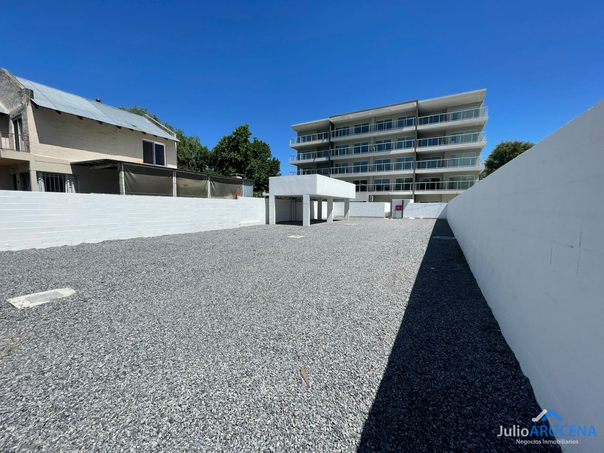 Casa ID.1176 - Apartamento Premium en Alquiler en Edificio Atardeceres 