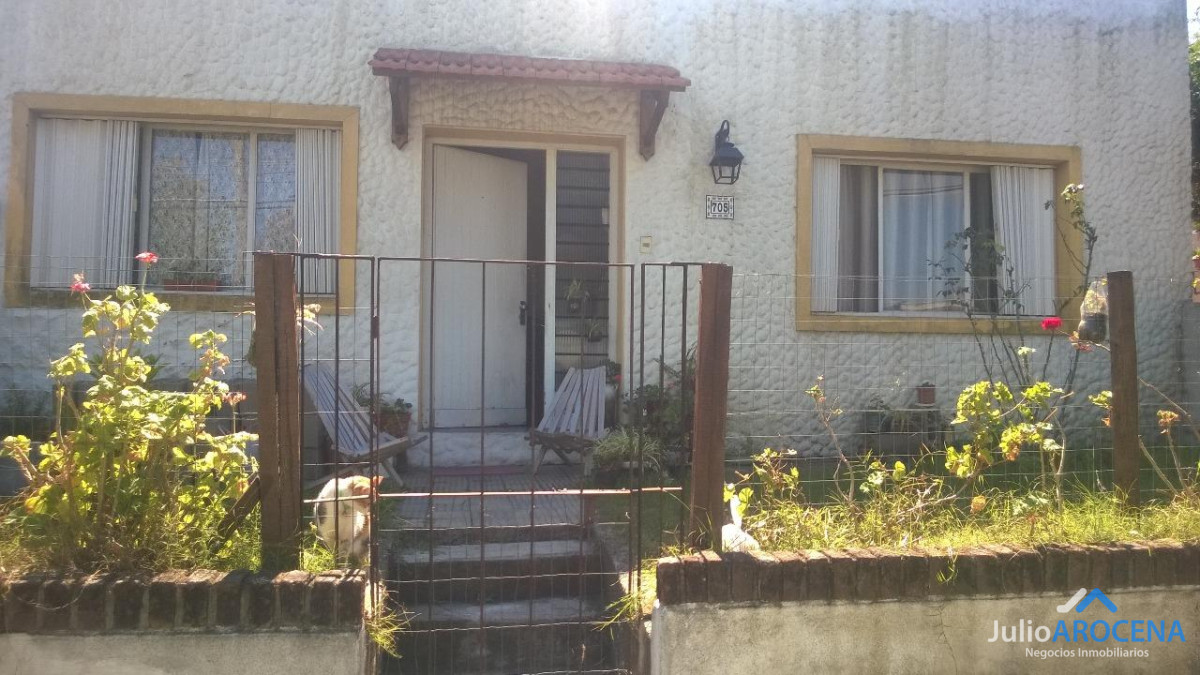 Casa ID.1288 - EXCELENTE UBICACION