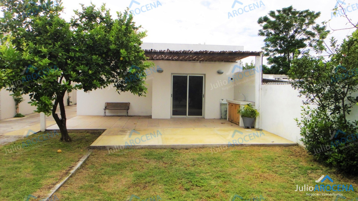 Casa ID.1228 - Hermosa casa en venta Barrio Cementerio Colonia del Sacramento