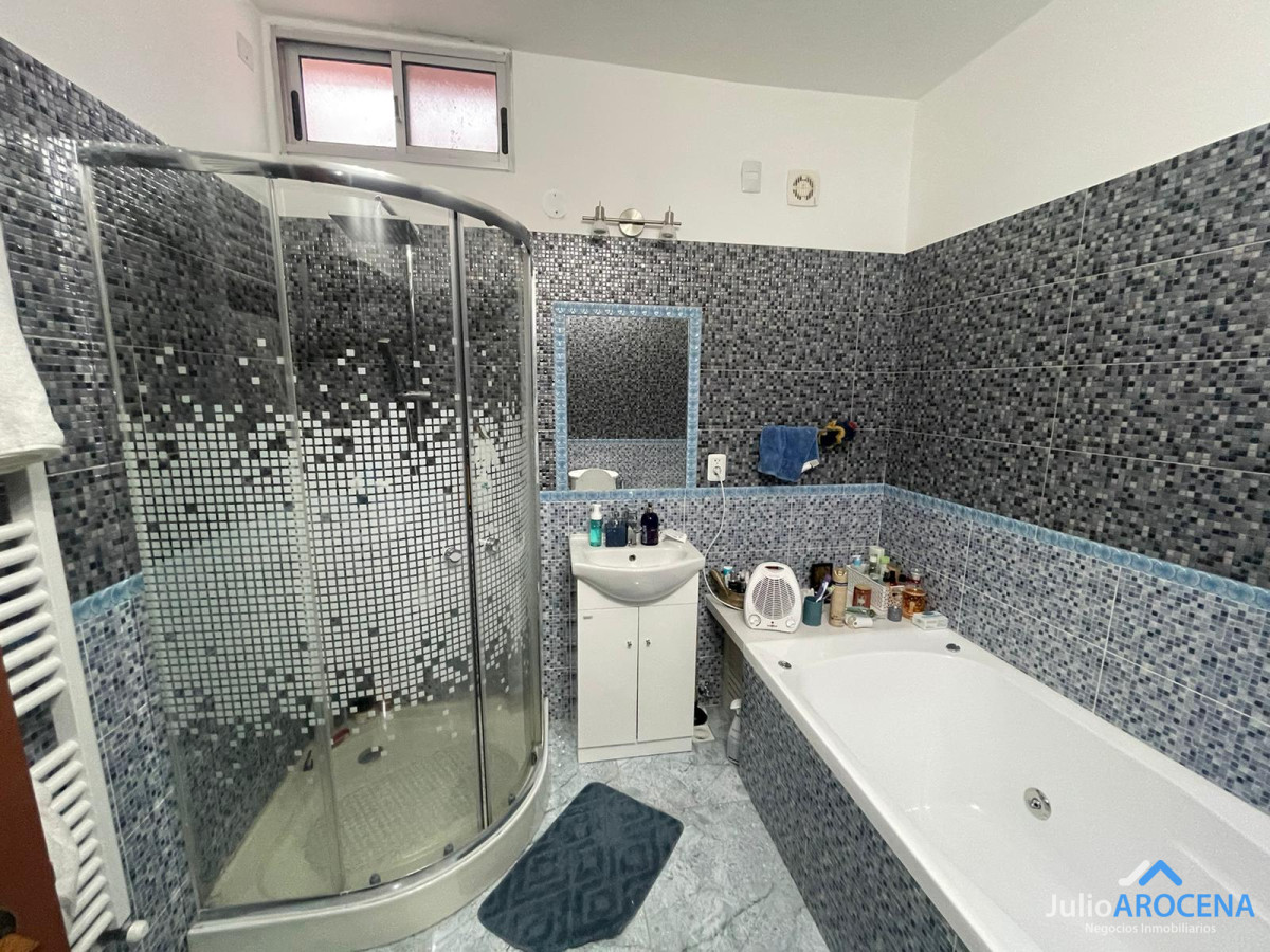 Casa ID.1072 - ¡Descubre Tu Próximo Hogar en Colonia del Sacramento!