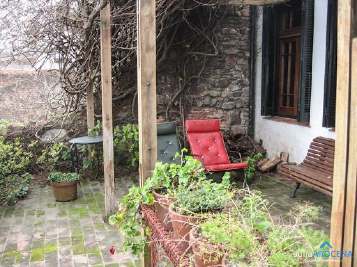 Casa ID.1075 - Hermosa propiedad con vista exclusiva a la costa.