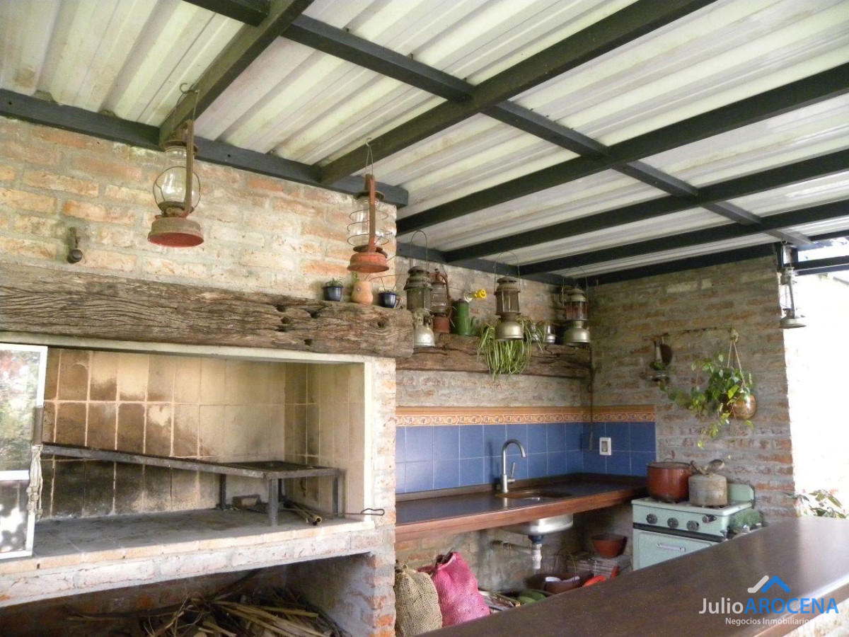 Casa ID.1077 - ¡Hermosa Casa a Pasos de la Playa y Plaza de Toros!