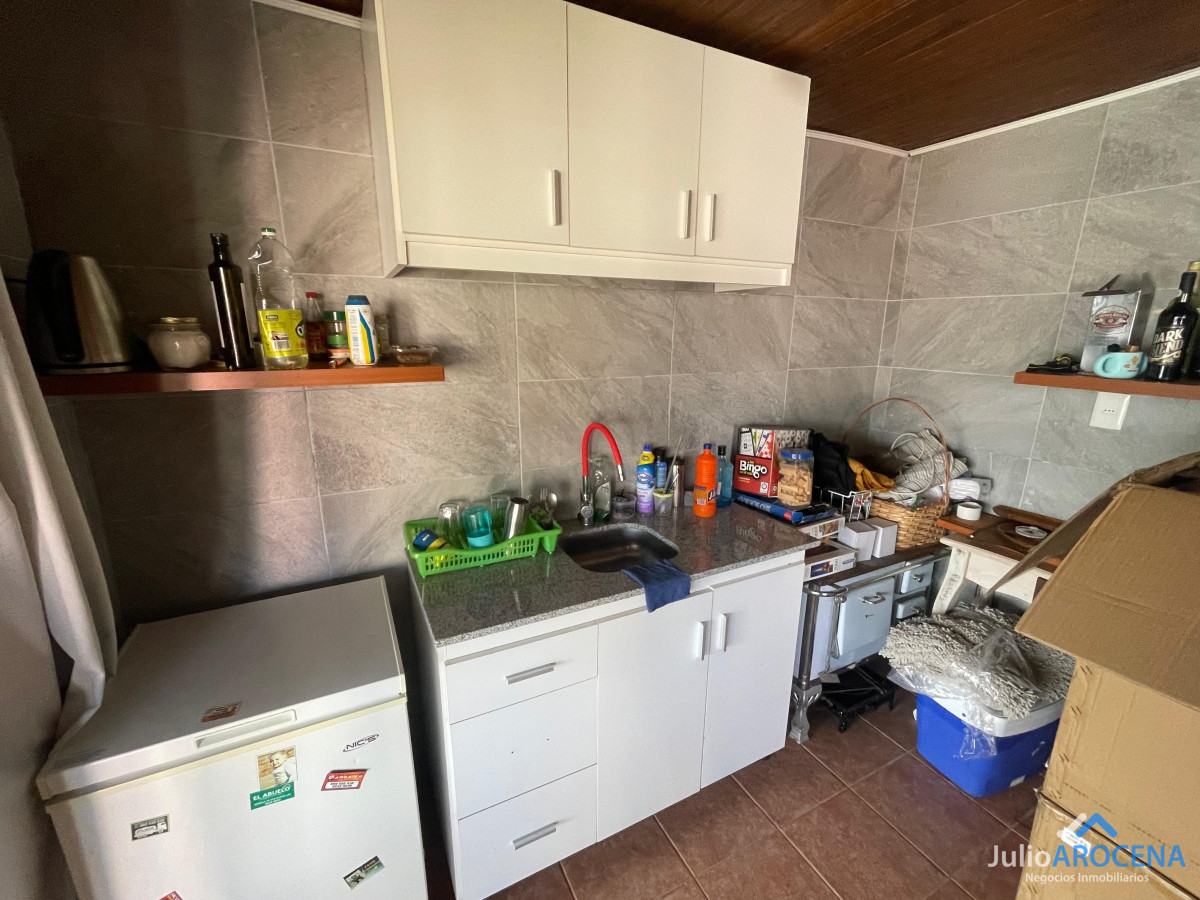 Casa ID.1097 -  Casa Principal con Estilo y Comodidad - U$D 193.000 