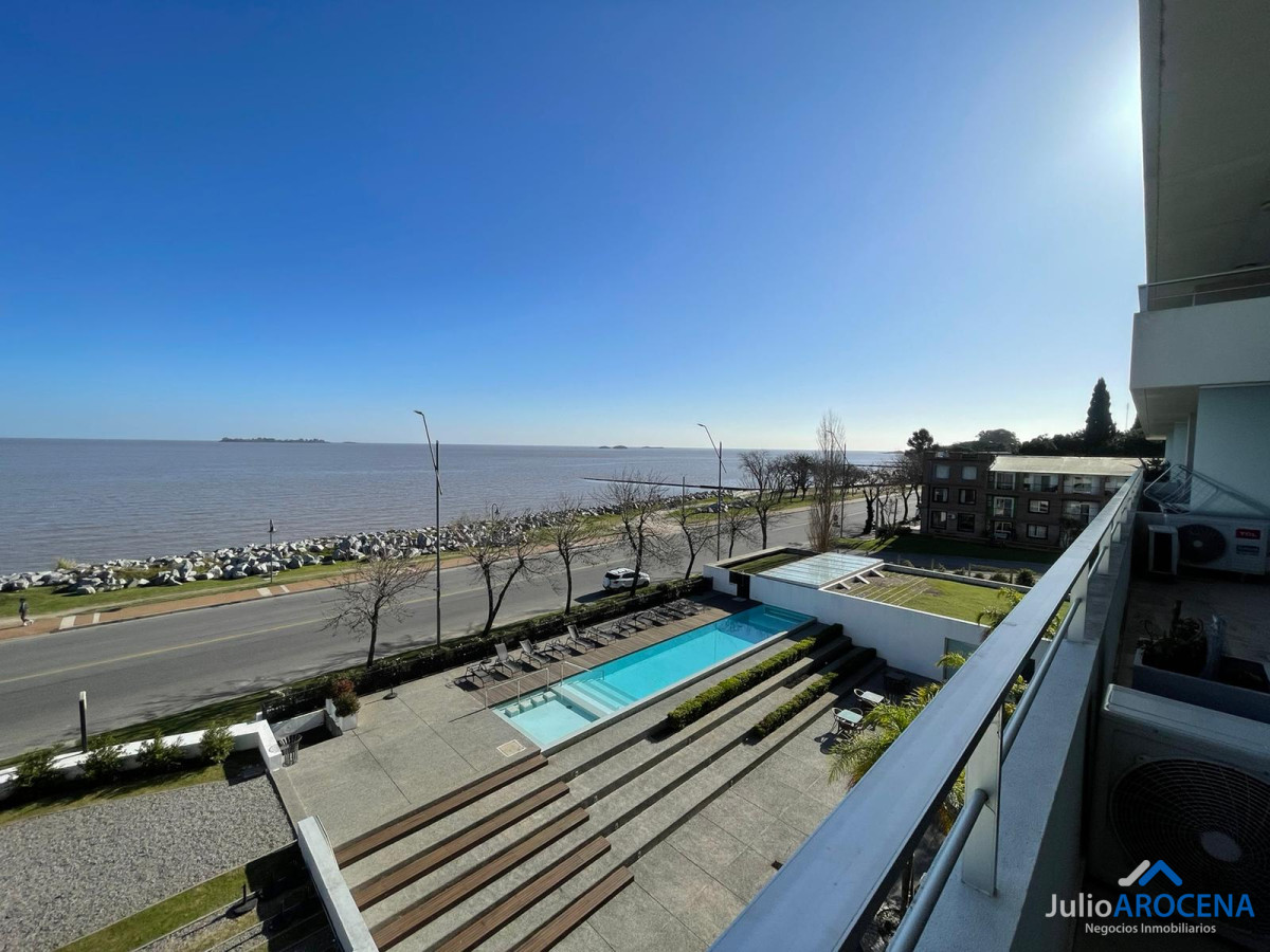 Casa ID.1083 - ¡Increíble Apartamento en el Edificio Dazller con Vista a la Costa de Colonia del Sacramento! 