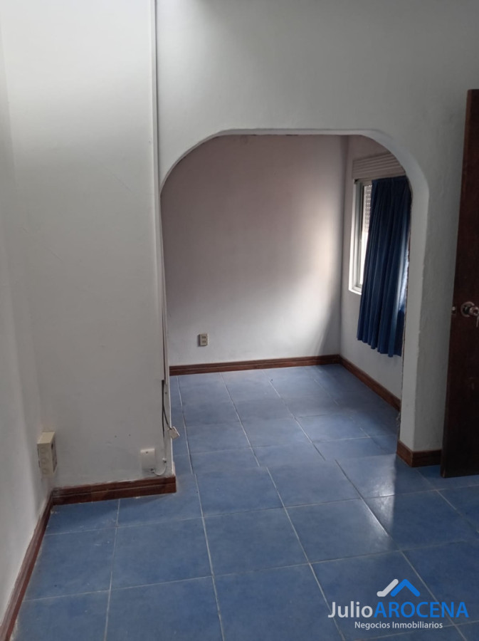 Casa ID.1375 - EXCELENTE UBICACION PARA ALQUILER Y NEGOCIO