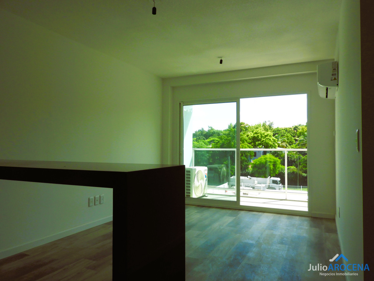 Casa ID.1175 -  Apartamento Premium en Alquiler en Edificio Atardeceres 408