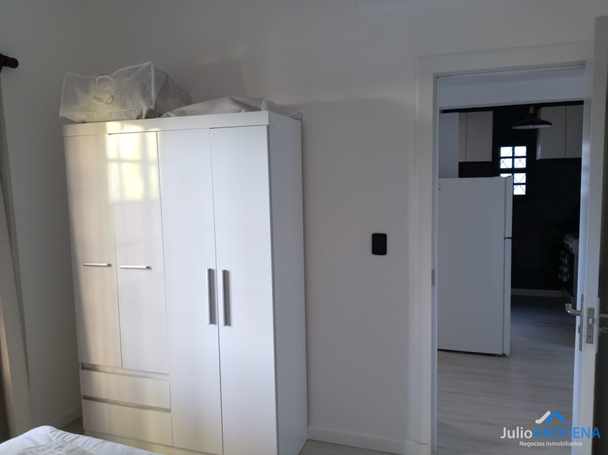 Casa ID.1440 - CASA DE 2 DORMITORIOS EN BARRIO CENTRO