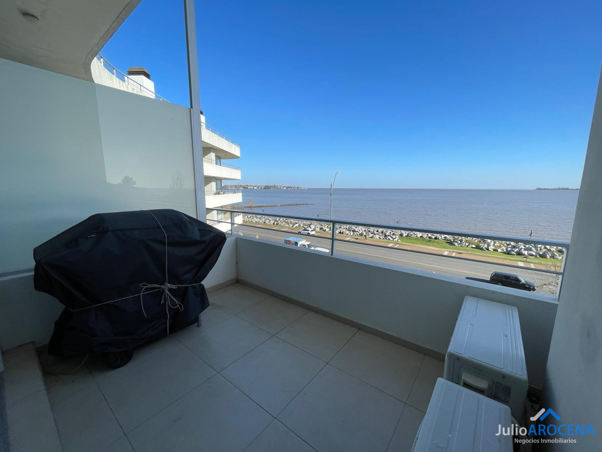 Casa ID.1083 - ¡Increíble Apartamento en el Edificio Dazller con Vista a la Costa de Colonia del Sacramento! 