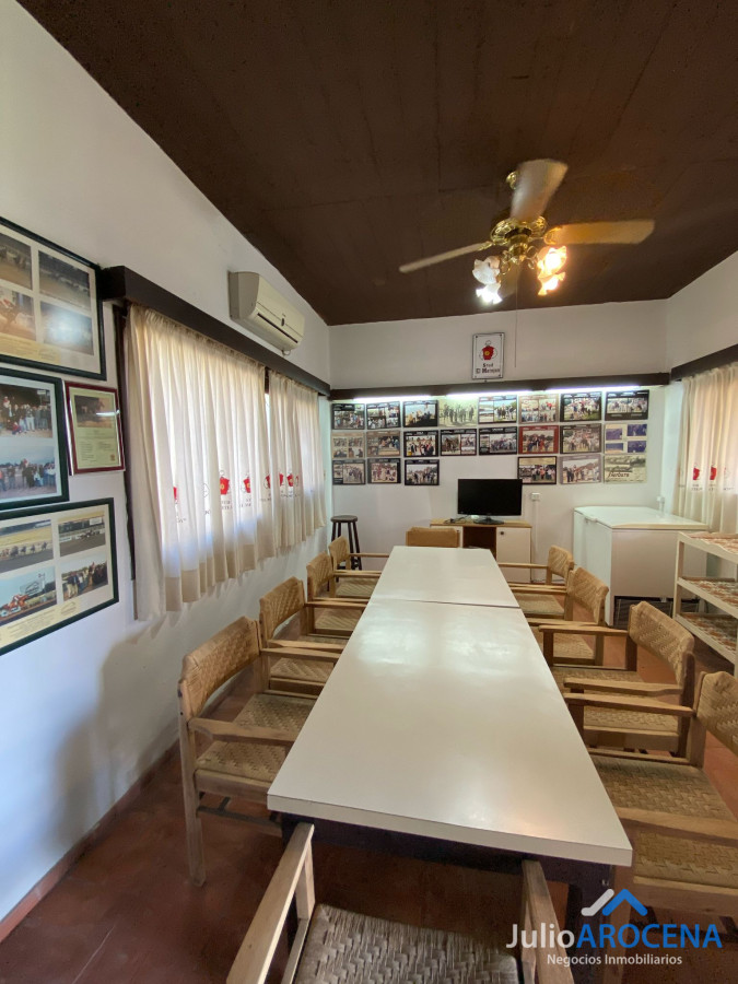 Casa ID.1234 - PROPIEDAD CON STUD VIVIENDAS Y CON LA MEJOR VISTA AL HIPODROMO 