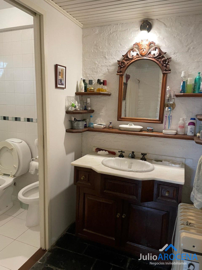 Casa ID.1077 - ¡Hermosa Casa a Pasos de la Playa y Plaza de Toros!