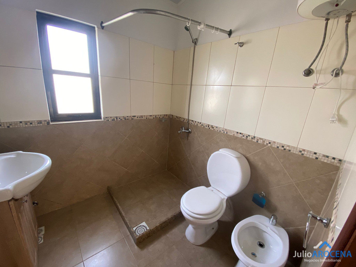 Casa ID.958 -  ¡ATENCIÓN ALQUILER - OPORTUNIDAD!!