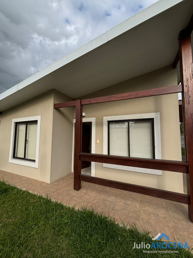 Casa ID.1322 - Hermosa  Casa En Las Quintitas, Colonia Del Sacramento 