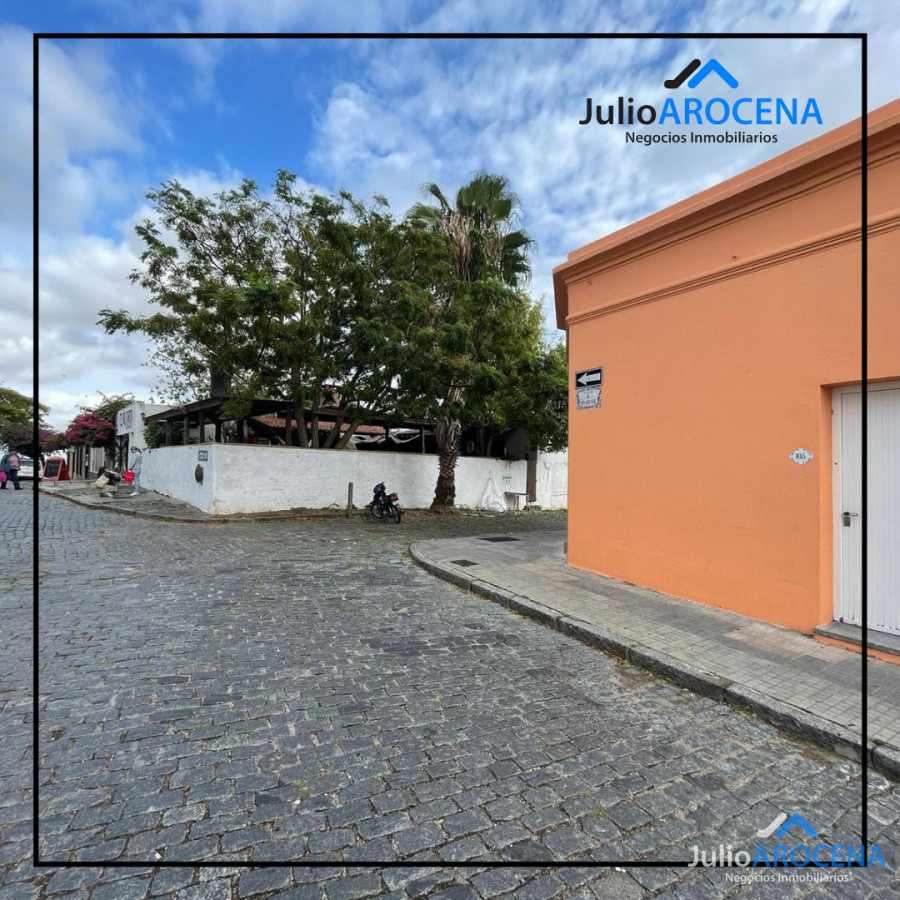 Casa ID.1209 - HERMOSA CASA EN ESQUINA BARRIO HISTORICO 