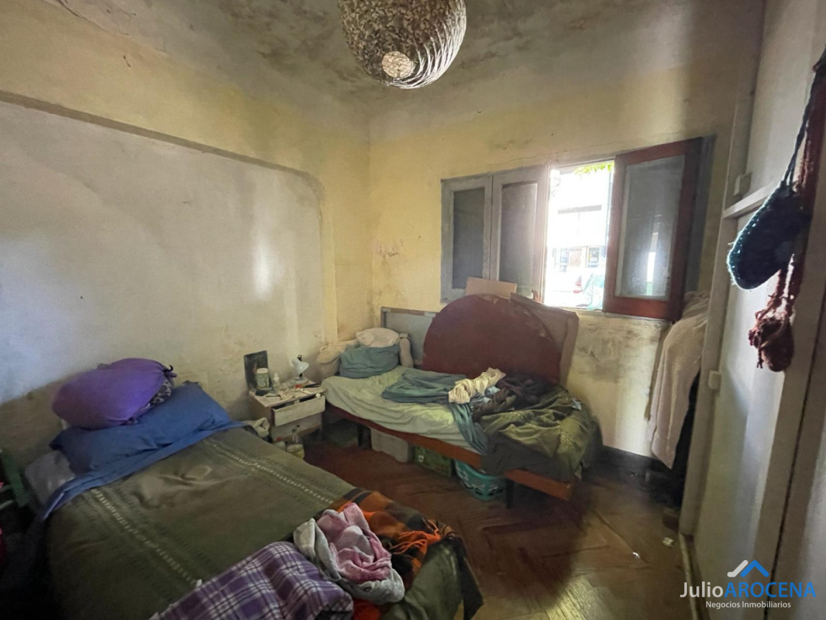 Casa ID.1347 - CASA CON 3 DORMITORIOS EN EL CENTRO