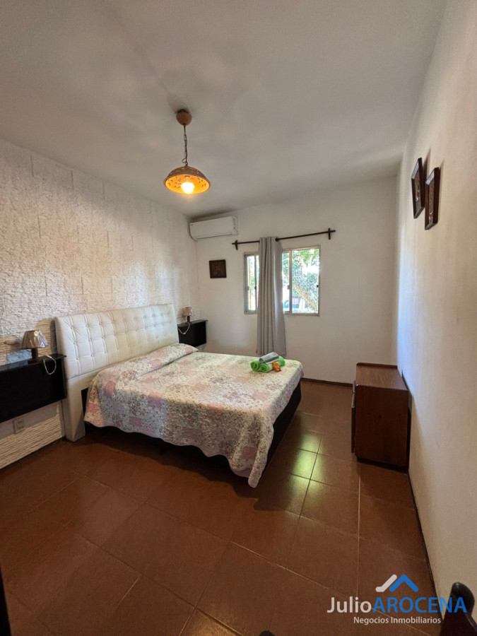 Casa ID.1373 - EXCELENTE UBICACION CENTRICA INVERSION O HABITAR