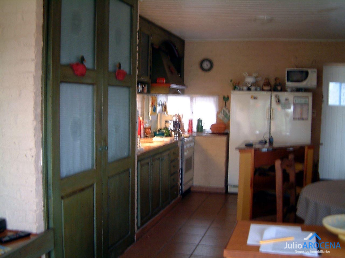 Casa ID.1077 - ¡Hermosa Casa a Pasos de la Playa y Plaza de Toros!