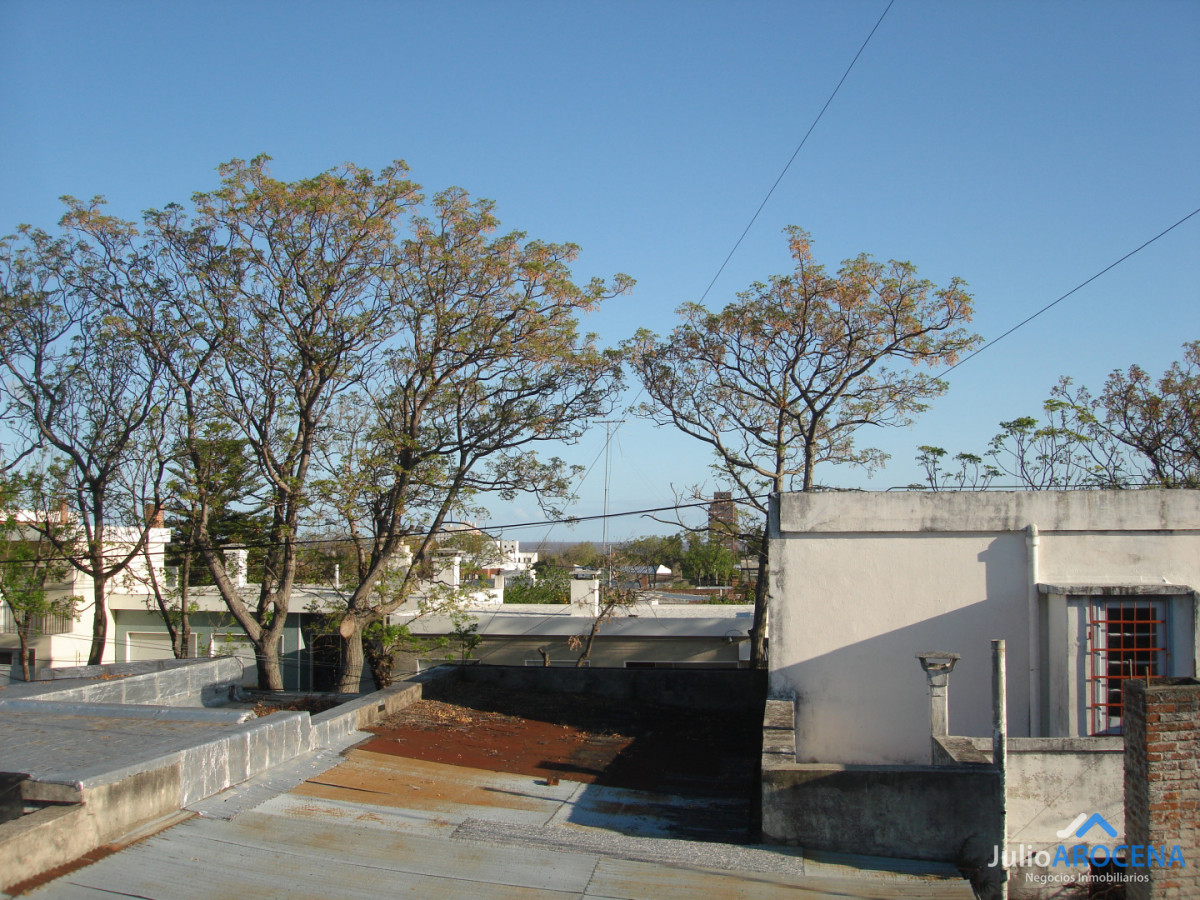 Casa ID.1355 - EXCELENTE OPORTUNIDAD DE INVERSION 