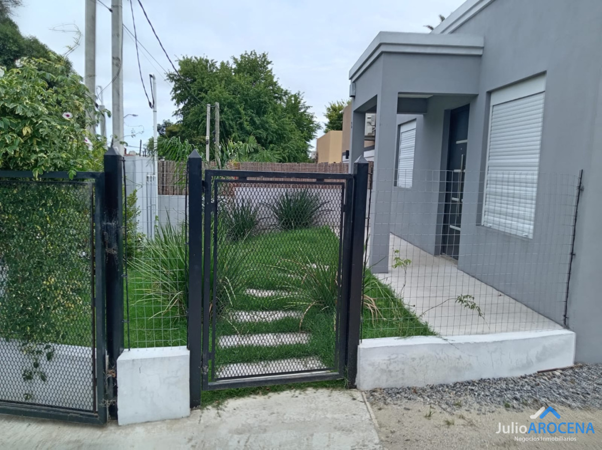 Casa ID.1374 - Hermoso complejo en el real de san carlos 