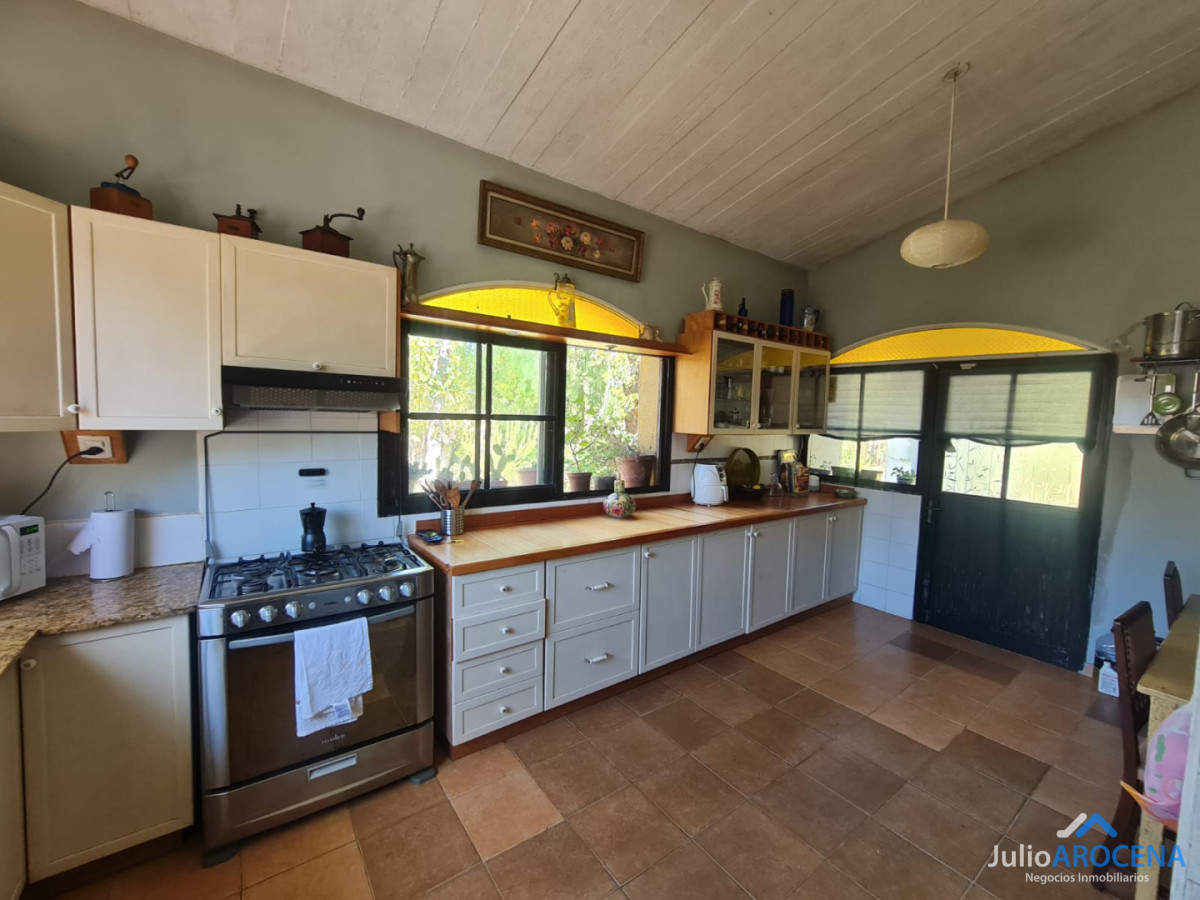 Casa ID.1408 - UNA JOYA HISTÓRICA EN COLONIA - ESTANZUELA