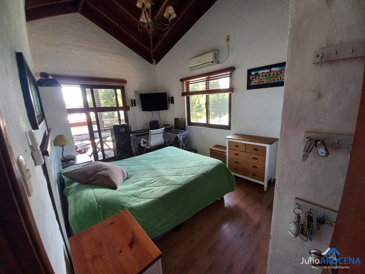 Casa ID.527 - Espectacular Propiedad - Colonia