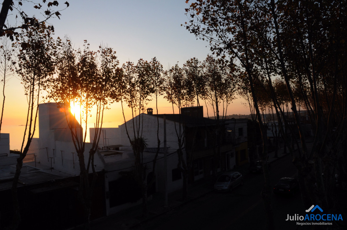 Casa ID.1355 - EXCELENTE OPORTUNIDAD DE INVERSION 