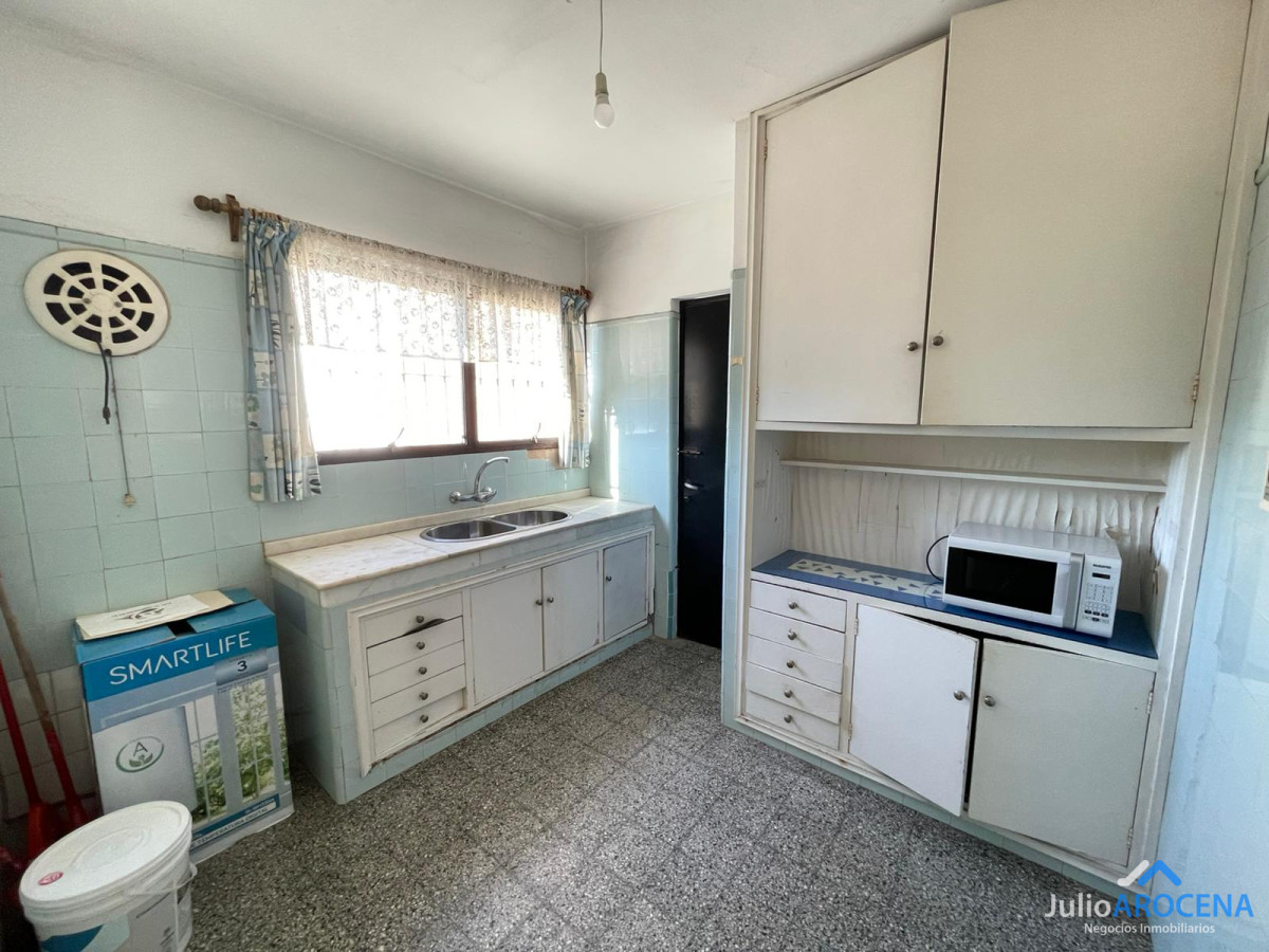 Casa ID.1112 - Imperdible apartamento en zona céntrica.