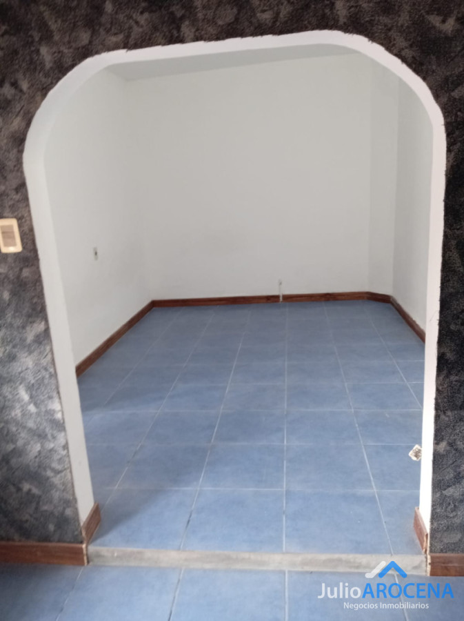 Casa ID.1375 - EXCELENTE UBICACION PARA ALQUILER Y NEGOCIO