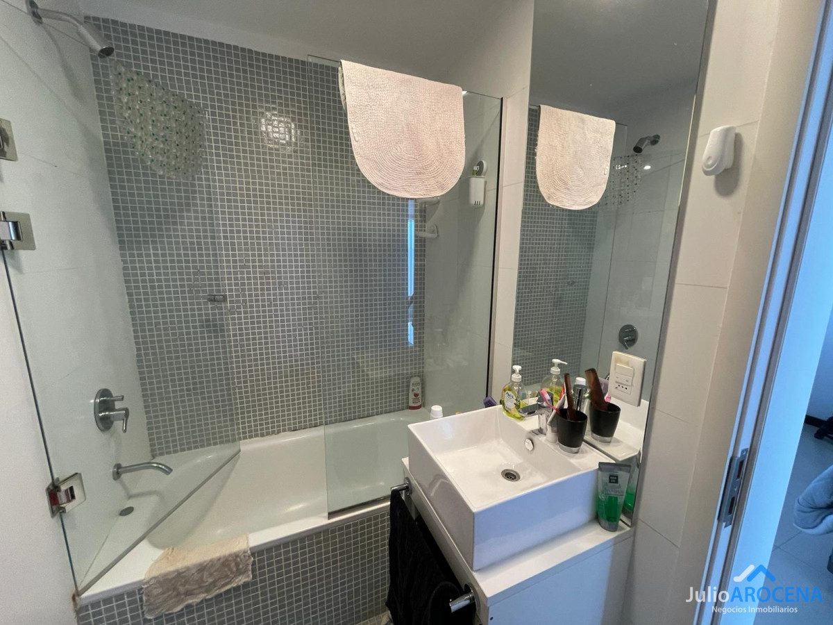 Casa ID.1083 - ¡Increíble Apartamento en el Edificio Dazller con Vista a la Costa de Colonia del Sacramento! 