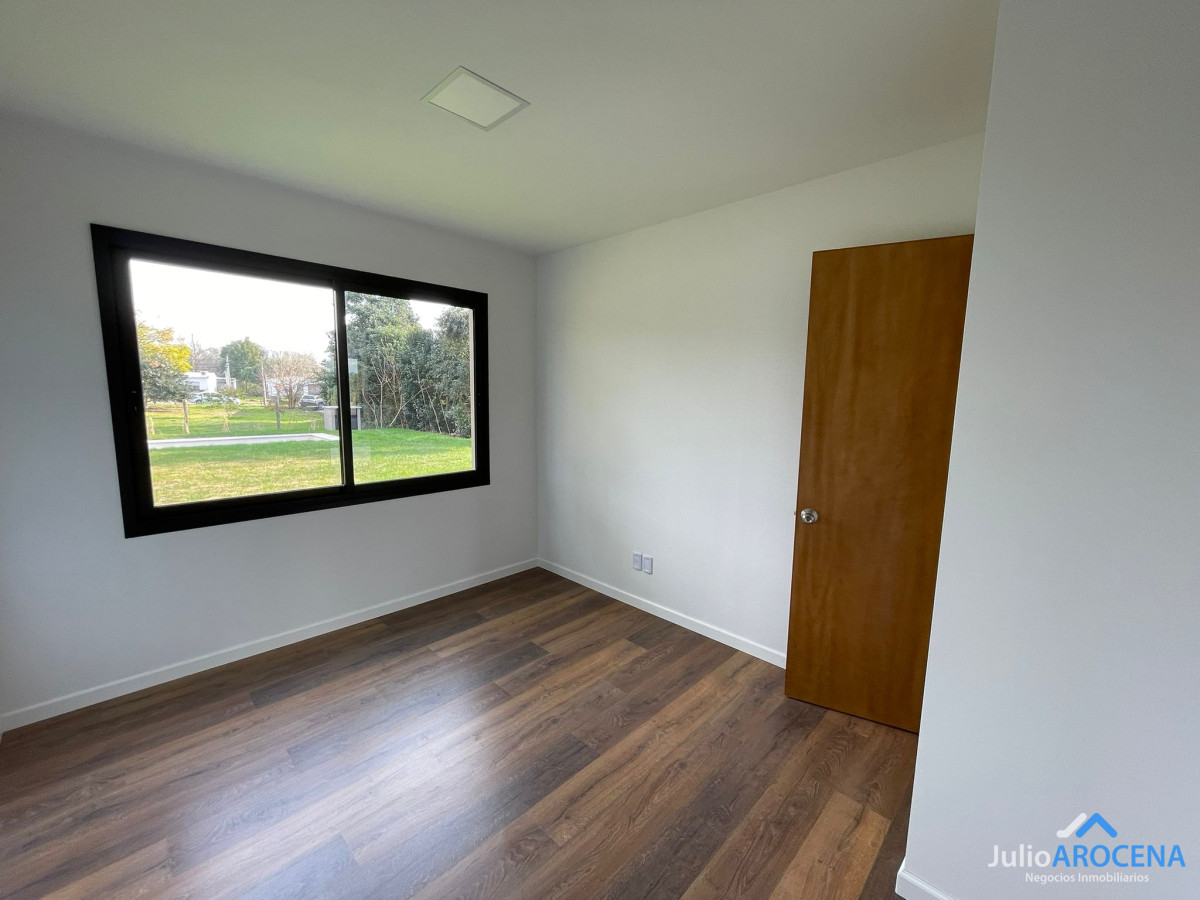 Casa ID.1073 - ¡Tu Nueva Casa Te Espera en Colonia del Sacramento!