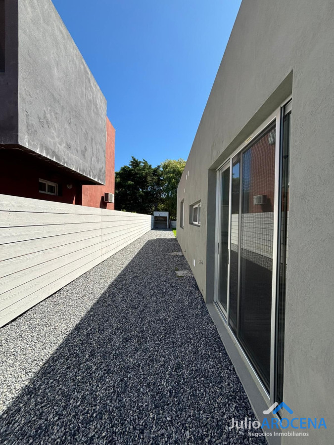 Casa ID.1315 - Hermosa Propiedad Para La Venta En Zona Real De San Carlos