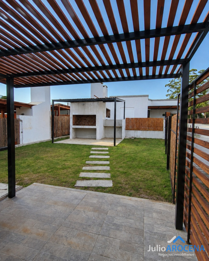 Casa ID.1454 - CASA CON PARRILLERO EN EL REAL DE SAN CARLOS