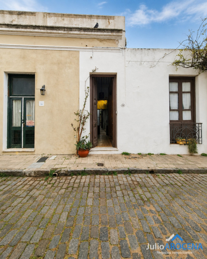 Casa ID.1473 - HERMOSA CASA UBICADA SOBRE EL BARRIO HISTÓRCO