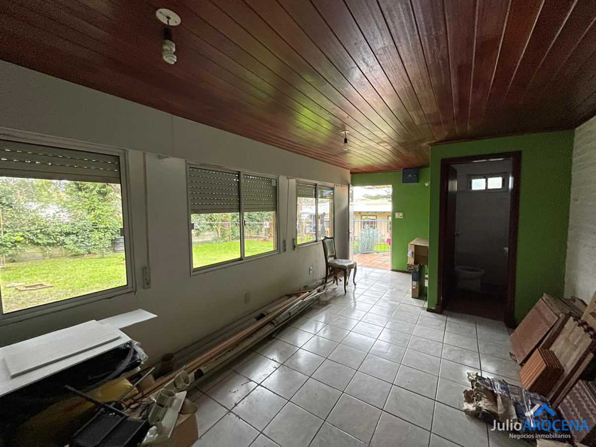 Casa ID.1072 - ¡Descubre Tu Próximo Hogar en Colonia del Sacramento!