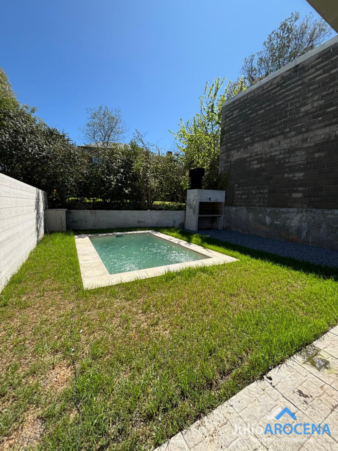 Casa ID.1319 - A ESTRENAR 2 DORMITORIOS 15-06