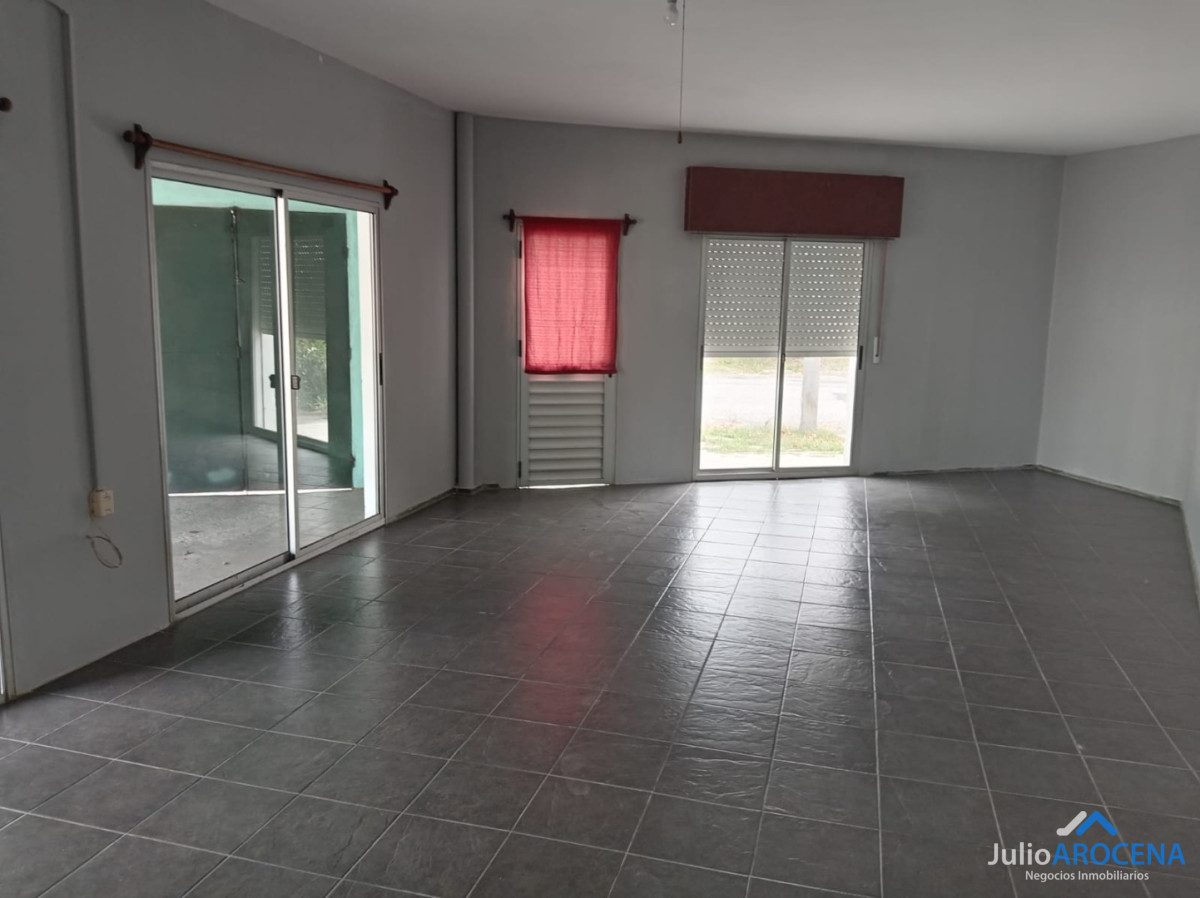 Casa ID.1375 - EXCELENTE UBICACION PARA ALQUILER Y NEGOCIO