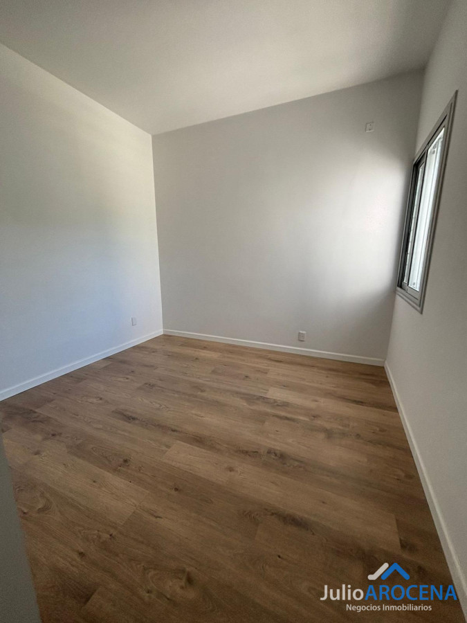 Casa ID.1317 - Hermosa Propiedad En Domingo Baque, A Una Cuadra De General Flores