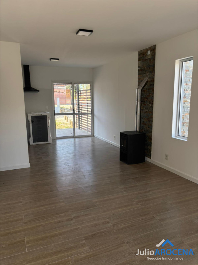 Casa ID.1374 - Hermoso complejo en el real de san carlos 