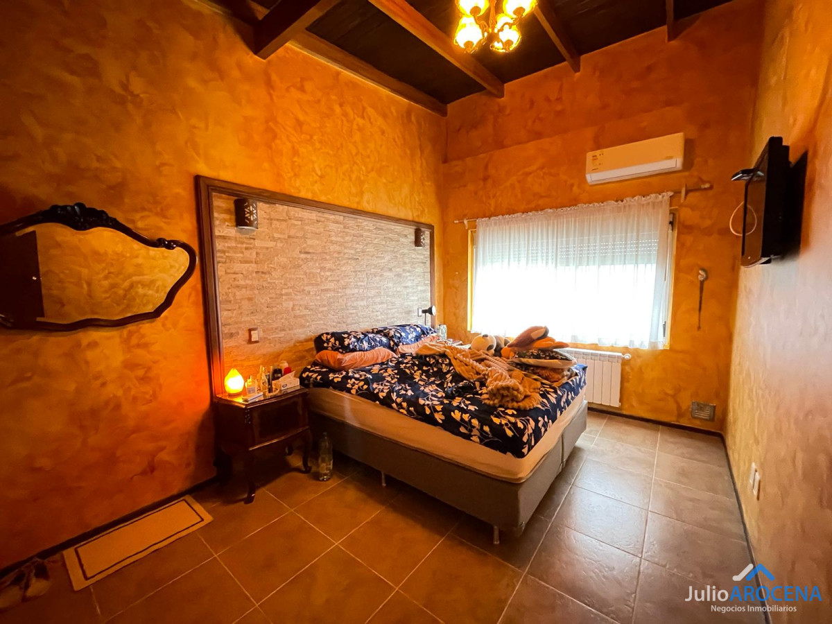 Casa ID.1072 - ¡Descubre Tu Próximo Hogar en Colonia del Sacramento!